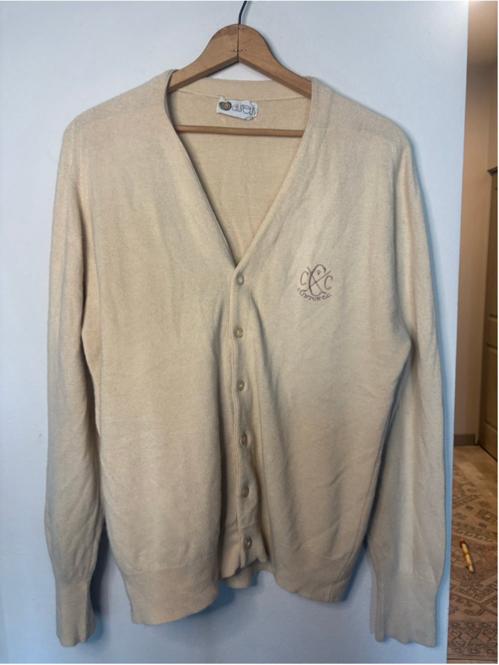 Aureus Clinton CC Beige Button Cardigan L Country Club Golf Preppy Old Money